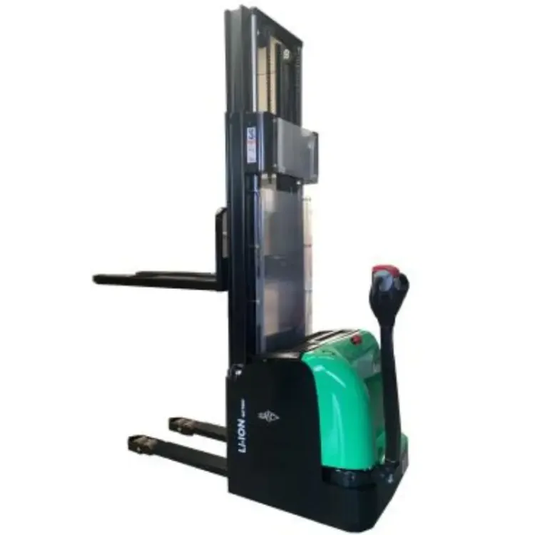 EMPILHADOR ELÉCTRICO MODELO CDD AC I TRI