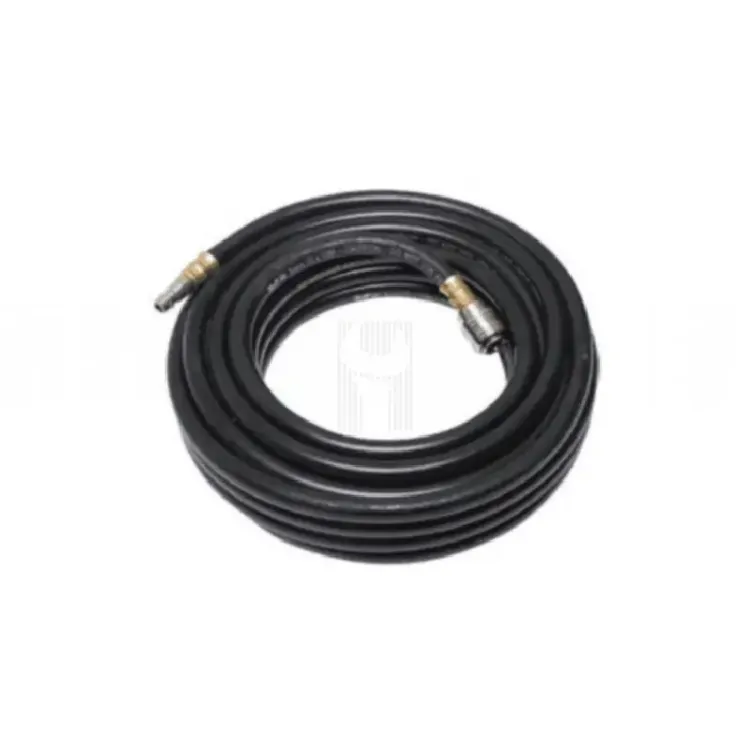 BORRACHA (PRETA) C/TOMADA UNIVERSAL E ENGATE RÁPIDA (ROLO 10M)