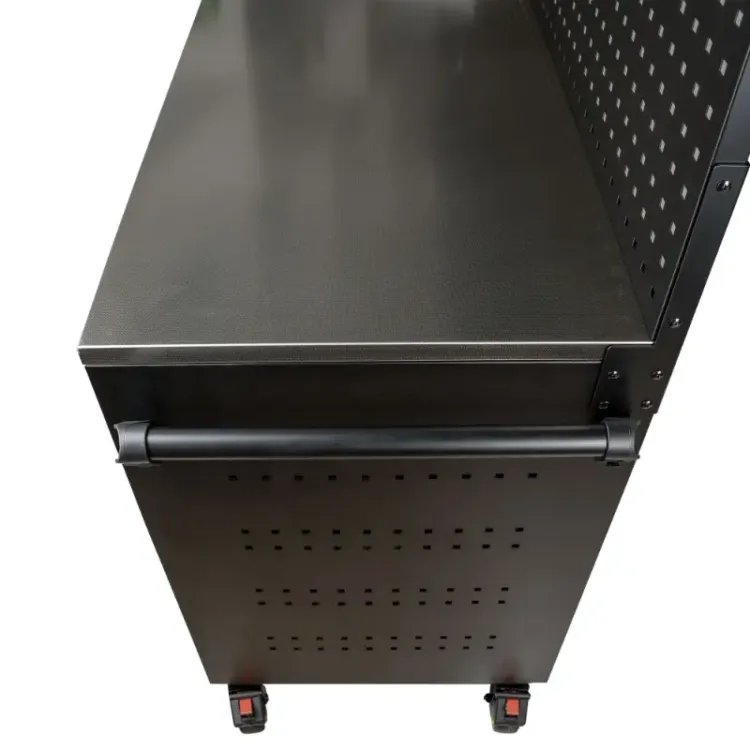 Carro de Ferramentas 11 Gavetas JBM com Painel Perfurado