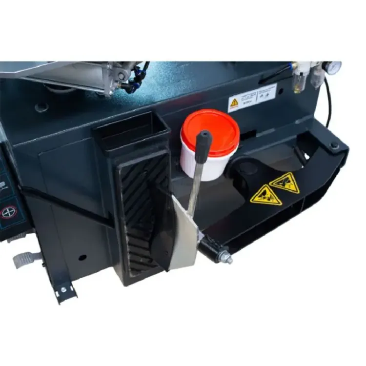 Desmontadora de Pneus Semi-Automática KROFTOOLS com Braço Fixo 220V 2700kg