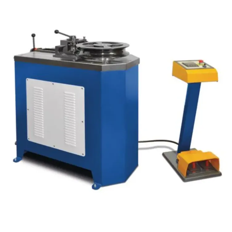Curvadora Motorizada sem Mandril METALLKRAFT BM60-T 1.5kW 400V