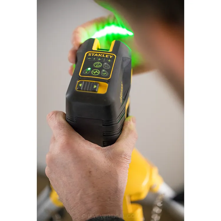 NÍVEL LASER DE LINHAS VERDES EM CRUZ + 2 PONTOS STANLEY
