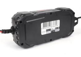 Carregador Baterias Inteligente MADER 10A 12V 160W LCD IP65