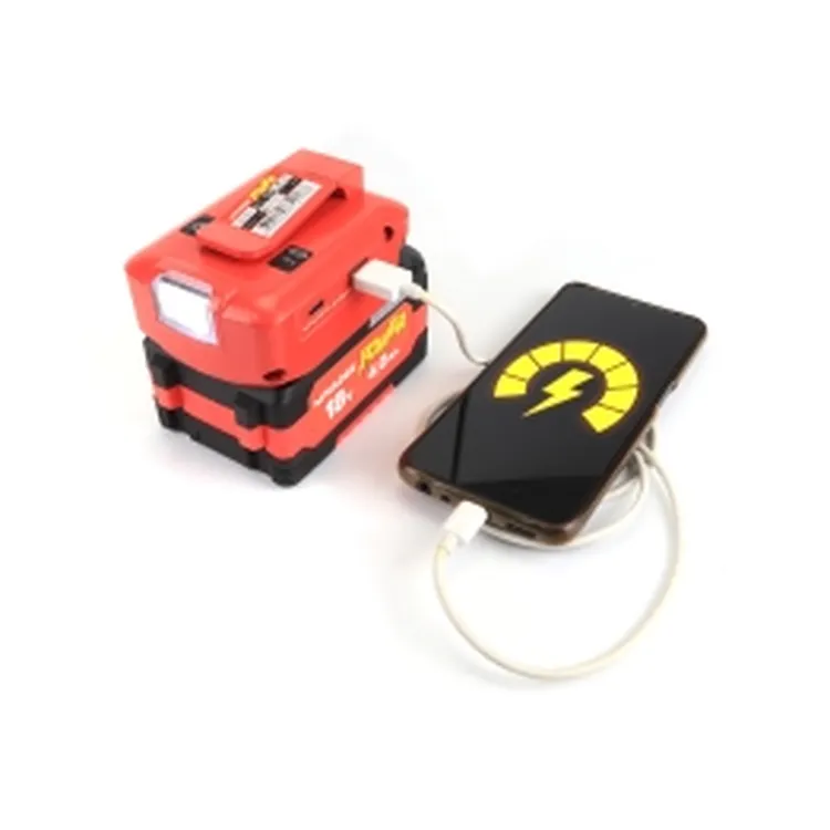 ADAPTADOR COM LANTERNA USB 18V MADER