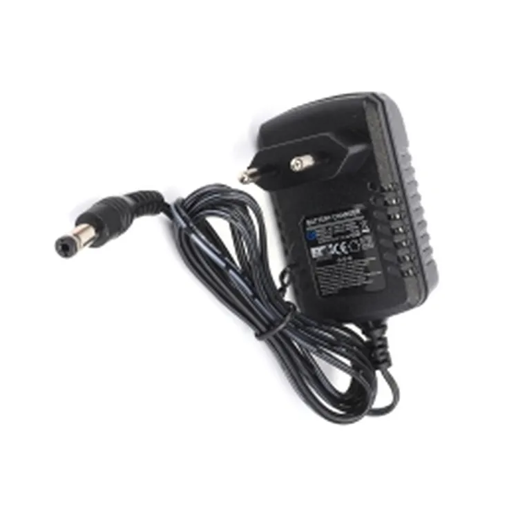 Serra de Podar MADER 18V 200mm com 2 Baterias