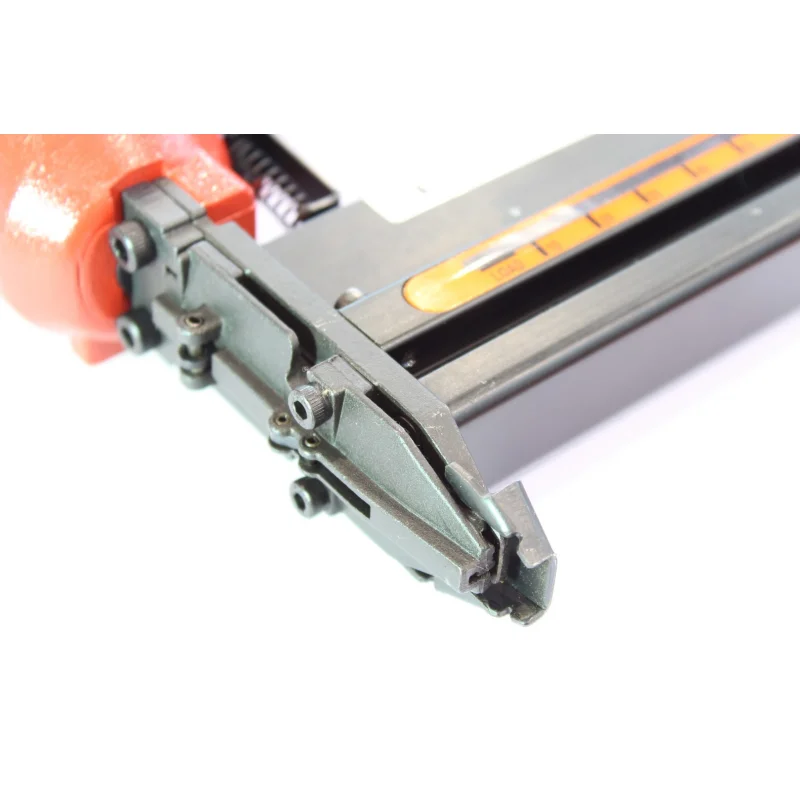 Máquina De Pregar/Agrafar Pneumática F32 MADER