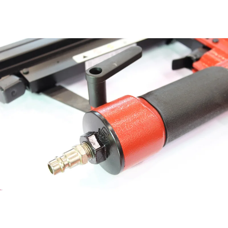Máquina Pregar/Agrafar 63701 MADER