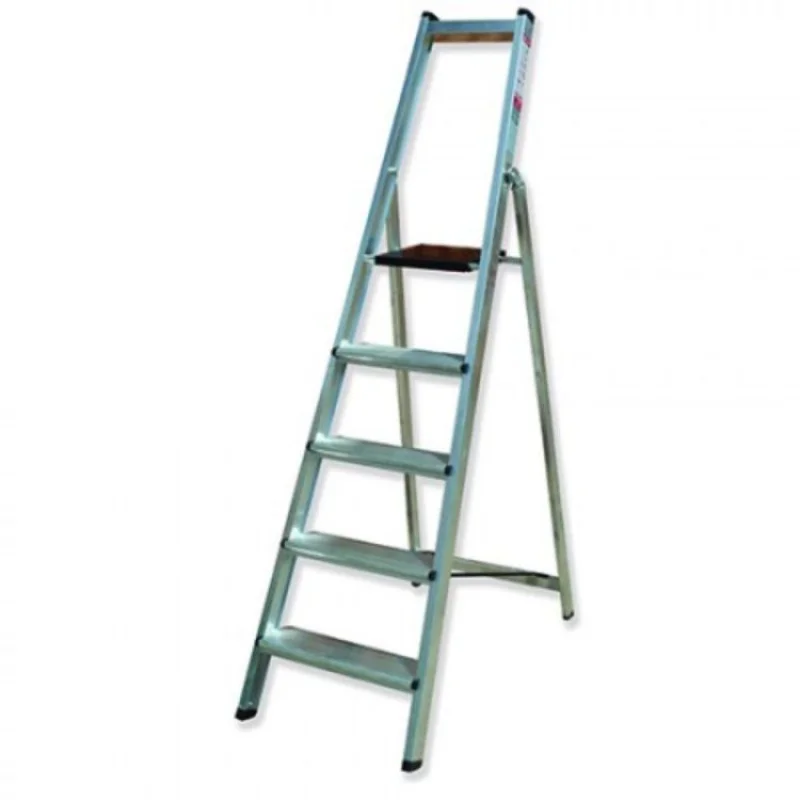 ESCADOTE PROFISSIONAL COM ARCO DE SEGURANÇA 74-178 SCAL