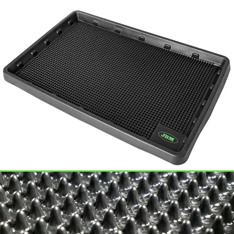 TAPETE C/ TANQUE PARA LÍQUIDO DESINFETANTE JBM