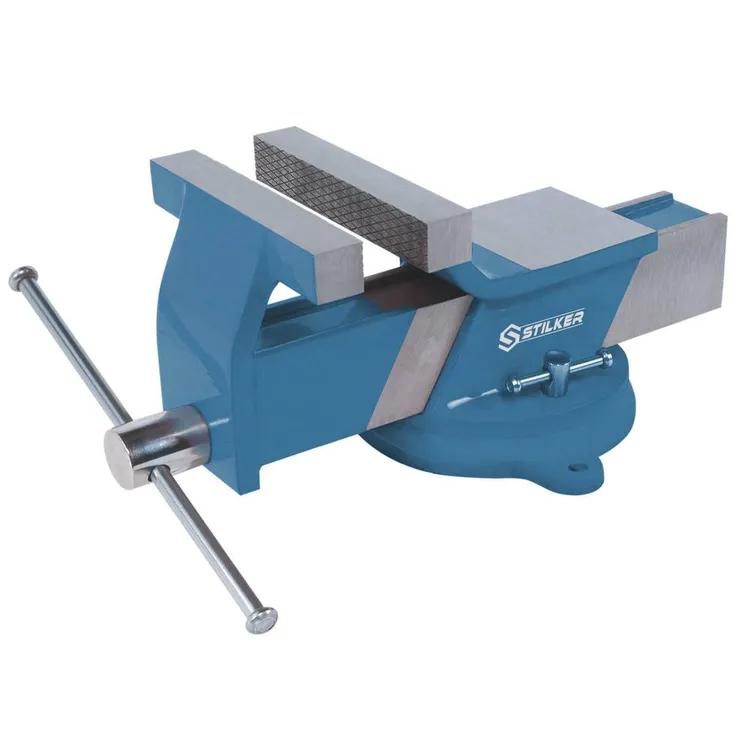 Torno de bancada em aço STILKER 125mm com bigorna e base giratória 360° Torno de bancada em aço STILKER 125mm com bigorna e base giratória 360°