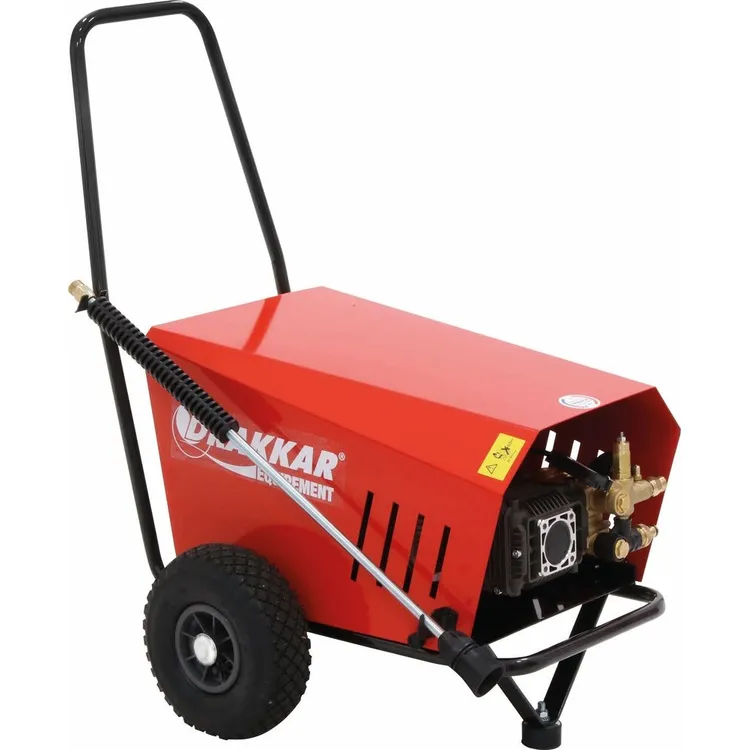 Lavadora de Alta Pressão de Água Fria DRAKKAR 380V 18 l/min 170 bar Lavadora de Alta Pressão de Água Fria DRAKKAR 380V 18 l/min 170 bar