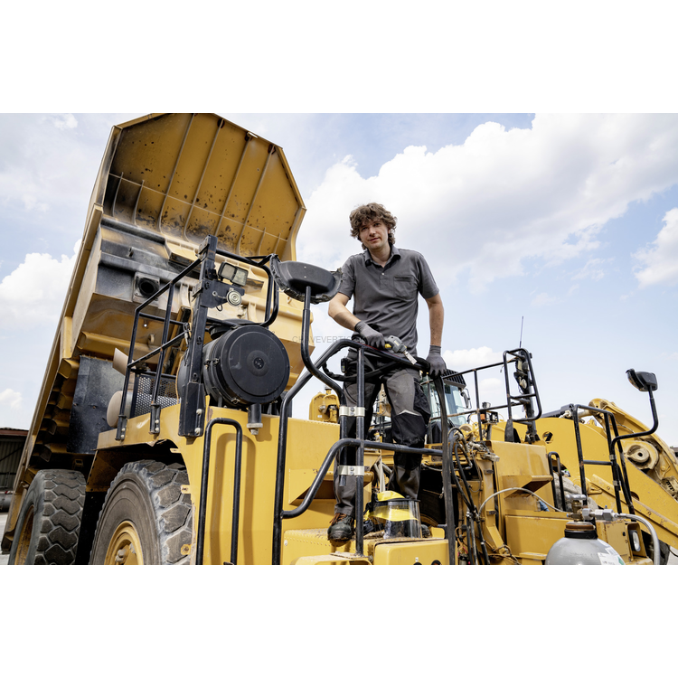 Máquina de Limpeza por Gelo Seco KÄRCHER IB 10/8 L2P 220-230 V 92 kg